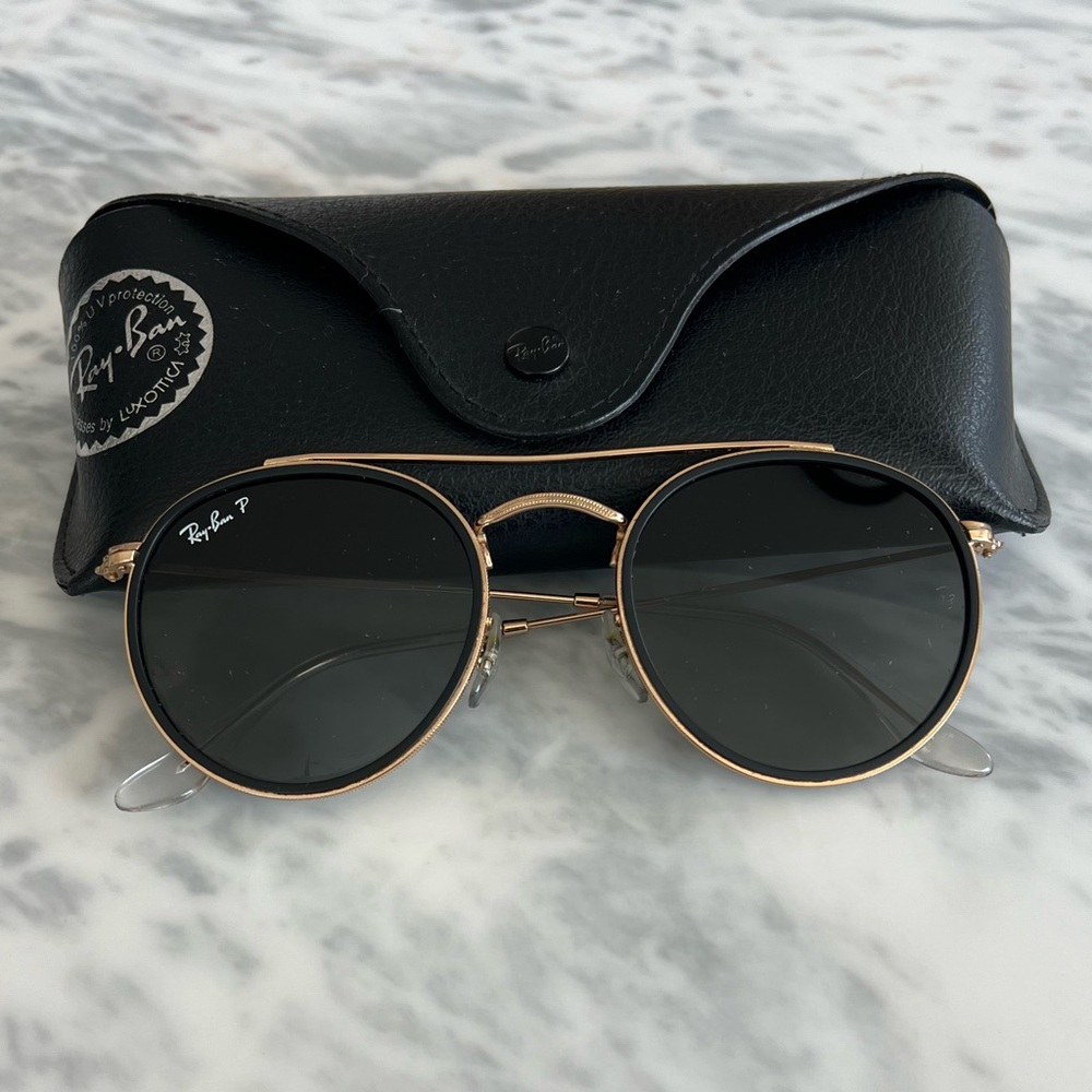 Ray-Ban Round Double Bridge Gold Frame Polarized Sunglasses with Black Lenses